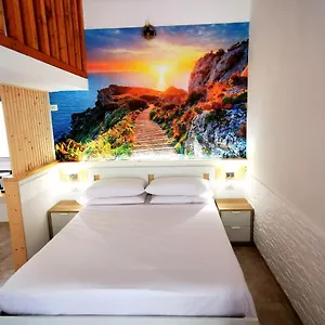  Appartement Guru House